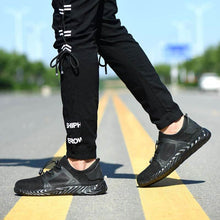 Load image into Gallery viewer, Men's work shoes mesh Breatweight Comfortable Steel toe Safety industrial building slipproof shoes