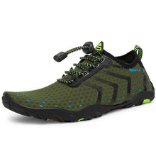 Cargar imagen en el visor de la galería, Zapatos de agua hombres para mujeres zapatos descalzos de natación playa zapatos de piscina de calcetines aguas rápidos
