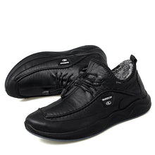 Load image into Gallery viewer, Men Winter warm plush food slipproofed casual leather apartments