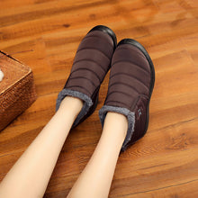 Load image into Gallery viewer, Warm snowshoes for women outdoor fur feed winter shoes anti-slip lightweight ankle booty