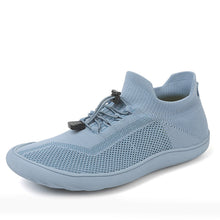 Lade das Bild in den Galerie-Viewer, draussenfeet barfuss strickschuhe 31545 hellblau
