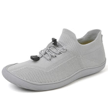 Lade das Bild in den Galerie-Viewer, draussenfeet barfuss strickschuhe 31545 hellgrau

