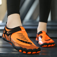 Lade das Bild in den Galerie-Viewer, draussenfeet barfussschuhe 31444 orange
