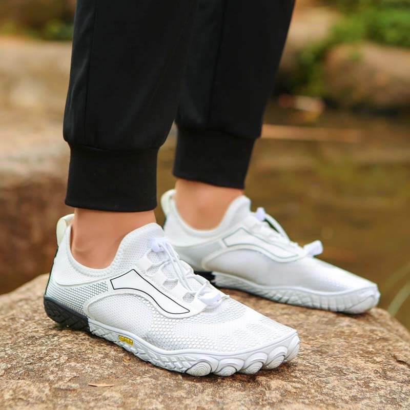 Neue Outdoor-Flussverfolgungsschuhe für Männer und Frauen Watschuhe zum Strandschwimmen Bergsteiger-Fünffinger-Indoor-Lauffitnessschuhe Barfußschuhe (Unisex)