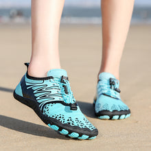 Lade das Bild in den Galerie-Viewer, draussenfeet barfussschuhe 31486 hellblau
