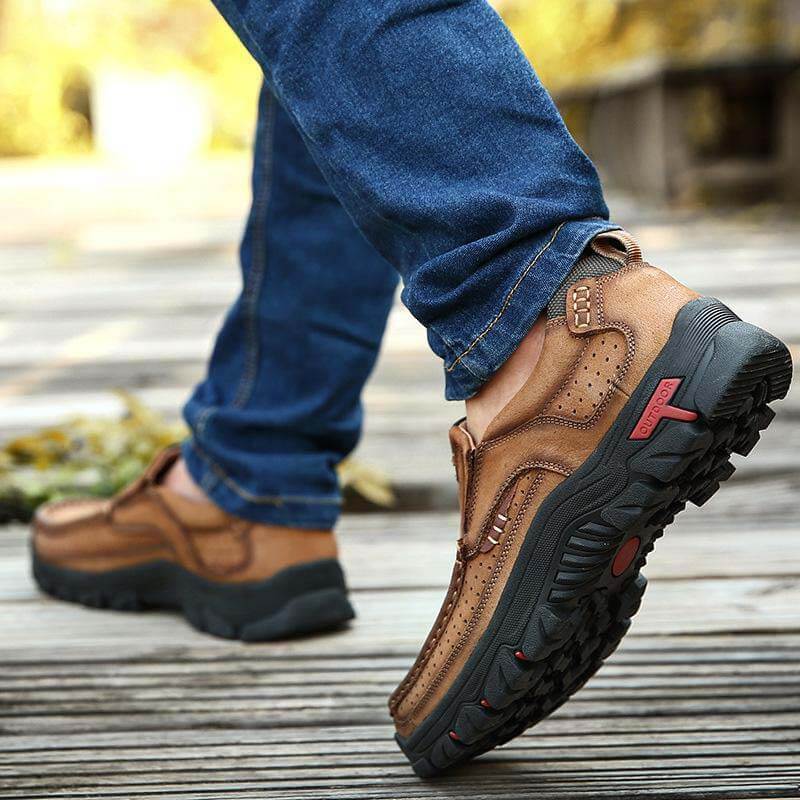 Herren-Wanderschuhe aus Rindsleder der ersten Schicht für vier Jahreszeiten