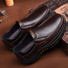 Load image into Gallery viewer, Men&#39;s real cowhide waterproof comfortable slipproof soft slip on casual oxfords
