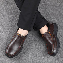 Load image into Gallery viewer, Men&#39;s real cowhide waterproof comfortable slipproof soft slip on casual oxfords

