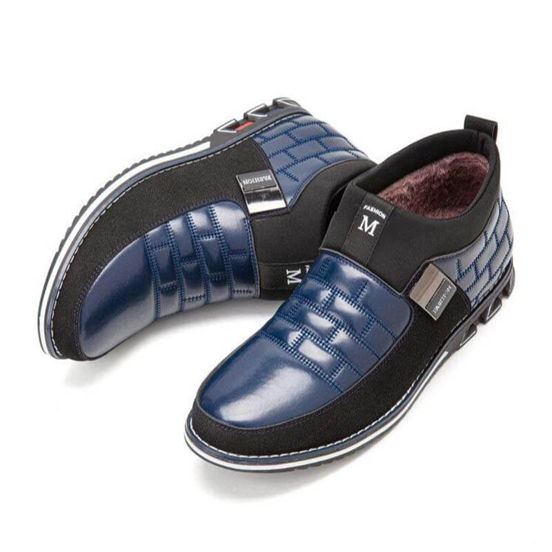 Herren Classic Business Casual Slip On Leder Stiefeletten (Schmale Schuhbreite, größere Größe empfohlen.)