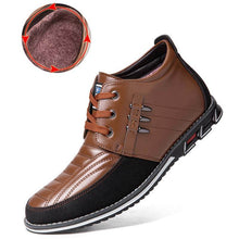 Lade das Bild in den Galerie-Viewer, Herren Mikrofaser Leder Niet Schnür Business Casual Stiefeletten (Schmale Schuhbreite, größere Größe empfohlen.)
