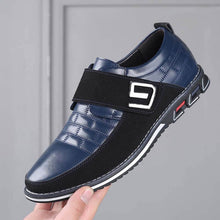 Lade das Bild in den Galerie-Viewer, Herren Metall Dekor Echtes Leder Spleißen Rutschfeste Klettverschluss Business Freizeitschuhe
