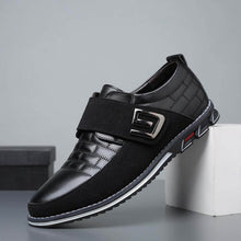 Lade das Bild in den Galerie-Viewer, Herren Metall Dekor Echtes Leder Spleißen Rutschfeste Klettverschluss Business Freizeitschuhe
