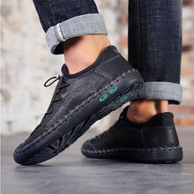 Lade das Bild in den Galerie-Viewer, draussenfeet handgefertigte lederschuhe 31257 schwarz
