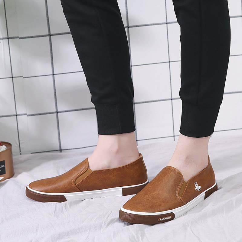 Freizeitschuhe Herren Bequeme PU-Leder Herren Slipper Handmade Design Flats Sneakers Herren Slip on Lazy Herrenschuhe