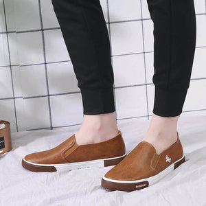 Freizeitschuhe Herren Bequeme PU-Leder Herren Slipper Handmade Design Flats Sneakers Herren Slip on Lazy Herrenschuhe