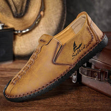 Lade das Bild in den Galerie-Viewer, Herren Micfofiber Leder tragbare weiche Sohle Slip-on Hand Nähen flache Schuhe
