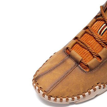 Zapatos de manejo de cuero casual sin cañón para hombres con costuras de mano