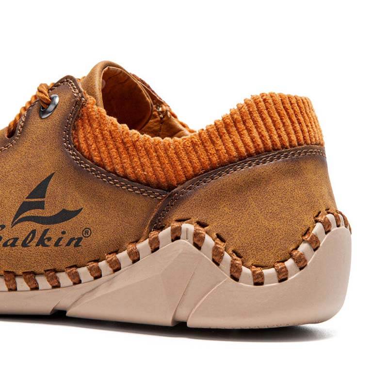Zapatos de manejo de cuero casual sin cañón para hombres con costuras de mano