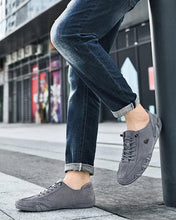 Lade das Bild in den Galerie-Viewer, draussenfeet handgefertigte lederschuhe 31473 grau
