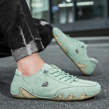 Lade das Bild in den Galerie-Viewer, draussenfeet handgefertigte lederschuhe 31473 hellgrun
