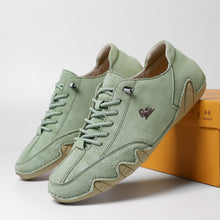 Lade das Bild in den Galerie-Viewer, draussenfeet handgefertigte lederschuhe 31473 hellgrun
