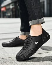 Lade das Bild in den Galerie-Viewer, draussenfeet handgefertigte lederschuhe 31473 schwarz
