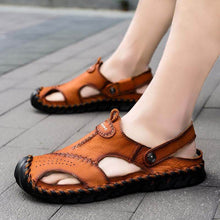 Lade das Bild in den Galerie-Viewer, Herren Sandalen Strand Schuhe lässig Set Fuß Hand Hausschuhe
