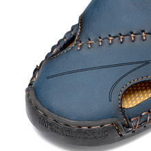 Lade das Bild in den Galerie-Viewer, draussenfeet handgefertigte lederschuhe sandalen hausschuhe 31140 blau
