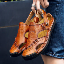 Load image into Gallery viewer, Men&#39;s big size men hand sewing closed toe comfortable soft leather sandals
