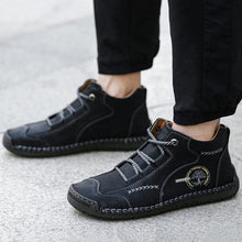 Lade das Bild in den Galerie-Viewer, Männer Vintage Hand Stitching Comfort Soft Lederstiefel
