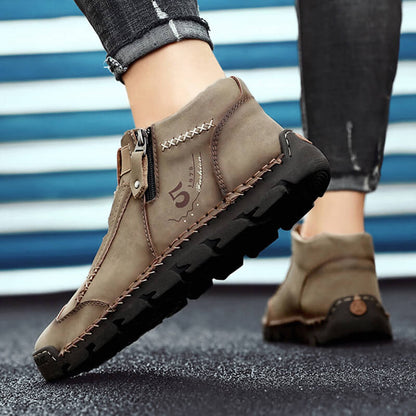 Winter Herren Stiefel Echtes Leder Outdoor Herren Arbeit Schneestiefel Westernstiefel Wasserdichte Herren Schnee Motorradstiefel