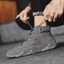 Lade das Bild in den Galerie-Viewer, Winter Herren Stiefel Wildleder Mit Fell Stiefeletten Herren Freizeitstiefel Warmhalten Westernstiefel Herren Casual Sneakers
