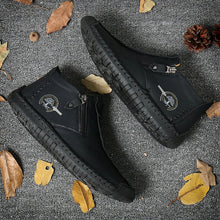 Load image into Gallery viewer, Men&#39;s hand sew leather slipproof side zipper leisure boot
