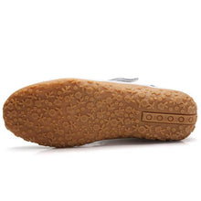 Load image into Gallery viewer, Women soft non -slip comfortable hole sandals for sandals
