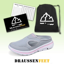 Lade das Bild in den Galerie-Viewer, draussenfeet strickschuhe 31537 hellgrau rosa
