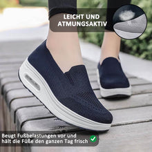 Lade das Bild in den Galerie-Viewer, Damen Slip-on Dicksohlen Höhenverstärkende Luftkissen Sportschuhe Flying Knit Atmungsaktive Freizeitschuhe
