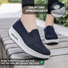 Lade das Bild in den Galerie-Viewer, draussenfeet strickschuhe 31538 blau
