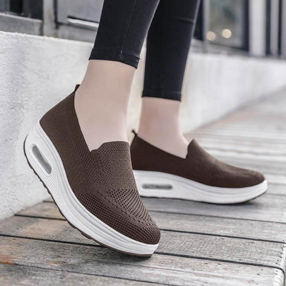 Damen Slip-on Dicksohlen Höhenverstärkende Luftkissen Sportschuhe Flying Knit Atmungsaktive Freizeitschuhe