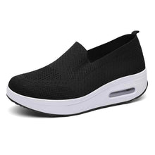 Lade das Bild in den Galerie-Viewer, Damen Slip-on Dicksohlen Höhenverstärkende Luftkissen Sportschuhe Flying Knit Atmungsaktive Freizeitschuhe
