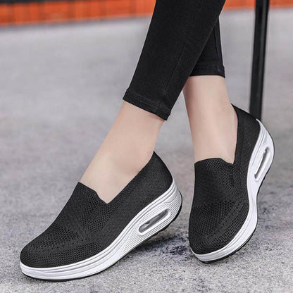 Damen Slip-on Dicksohlen Höhenverstärkende Luftkissen Sportschuhe Flying Knit Atmungsaktive Freizeitschuhe