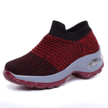 Lade das Bild in den Galerie-Viewer, draussenfeet strickschuhe 31557 rot
