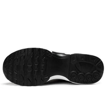 Lade das Bild in den Galerie-Viewer, Damen Frühling Mesh Flying Weben Bequeme Casual Sportschuhe
