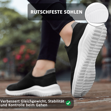 Lade das Bild in den Galerie-Viewer, draussenfeet strickschuhe 31572 schwarz und weiss
