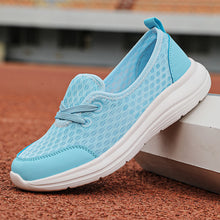 Lade das Bild in den Galerie-Viewer, draussenfeet strickschuhe 31573 mondlicht
