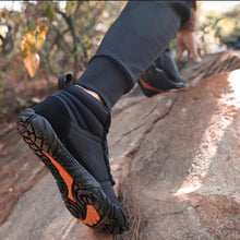 Lade das Bild in den Galerie-Viewer, Unisex Barfußschuhe Damen und Herren Trailrunningschuhe Weicher leichter Fitnessschuh mit rutschfester Sohle und breiter Zehenbox Schnell trocknender Badeschuh
