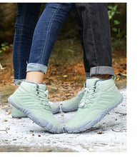 Lade das Bild in den Galerie-Viewer, draussenfeet winter barfussschuhe schneestiefel 31453 hellgrun
