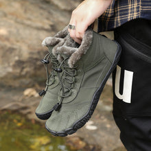 Lade das Bild in den Galerie-Viewer, draussenfeet winter barfussschuhe schneestiefel 31455 armeegrun
