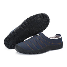 Cargar imagen en el visor de la galería, Lenque de felpa para hombres Slip de tela impermeable en la zapatilla informal de salmuera suave
