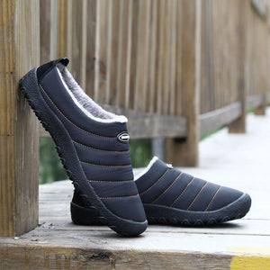 Lenque de felpa para hombres Slip de tela impermeable en la zapatilla informal de salmuera suave