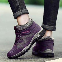 Lade das Bild in den Galerie-Viewer, Damen Wildleder Warm Gefütterte Stiefel Slip On Flache Winterschuhe
